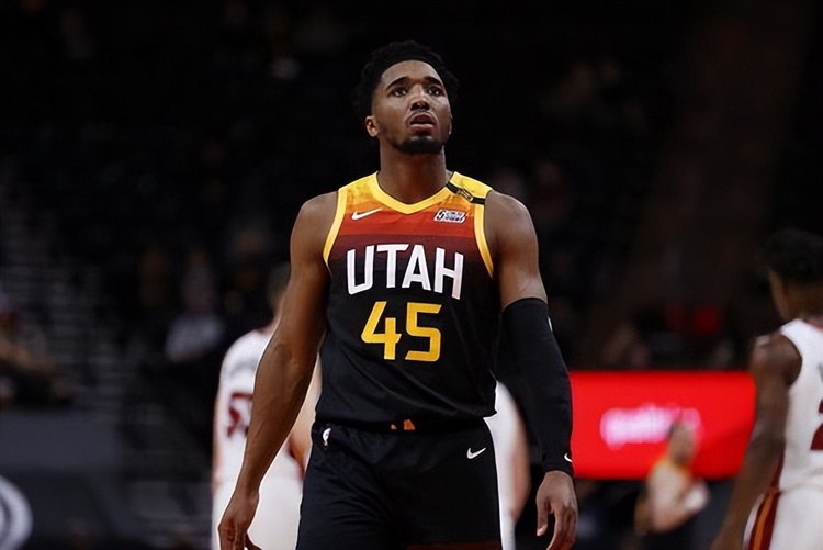 对方核心的 对方核心的